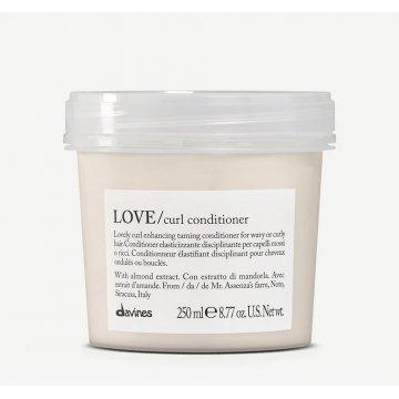 Davines LOVE Curl Enhancing Conditioner for Curly or Wavy Hair 250ml